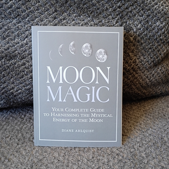 Moon Magic Book - Picture 1 of 13